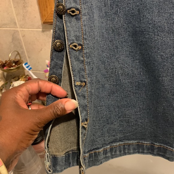 Studio Y suit - Picture 11 of 16